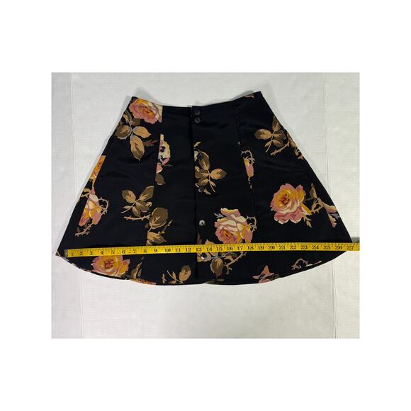 Vintage 90s Floral Mini Skirt XS Dark romantic Grunge Whimisgoth Indie Boho - Picture 11 of 11